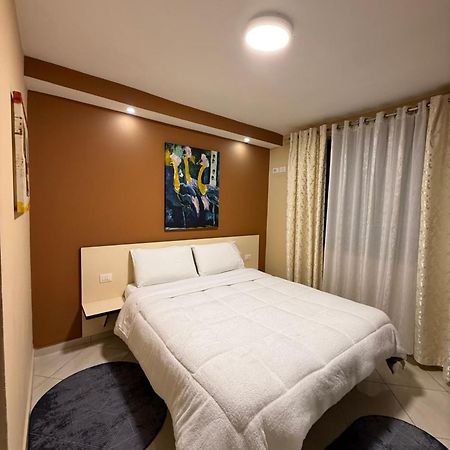 Hotel M&S Tiranë Ngoại thất bức ảnh